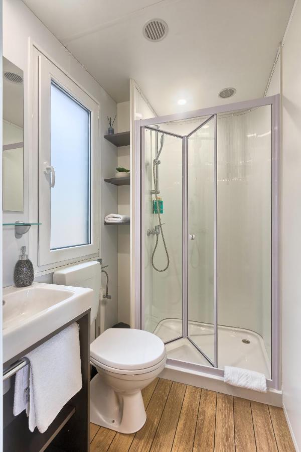 Total Escape Mobile Home Nera Camp Porton Biondi Rovinj Luaran gambar