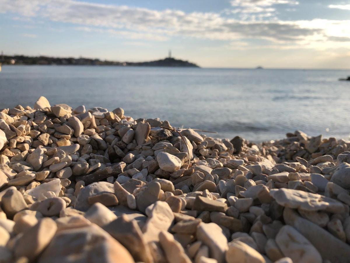 Total Escape Mobile Home Nera Camp Porton Biondi Rovinj Luaran gambar